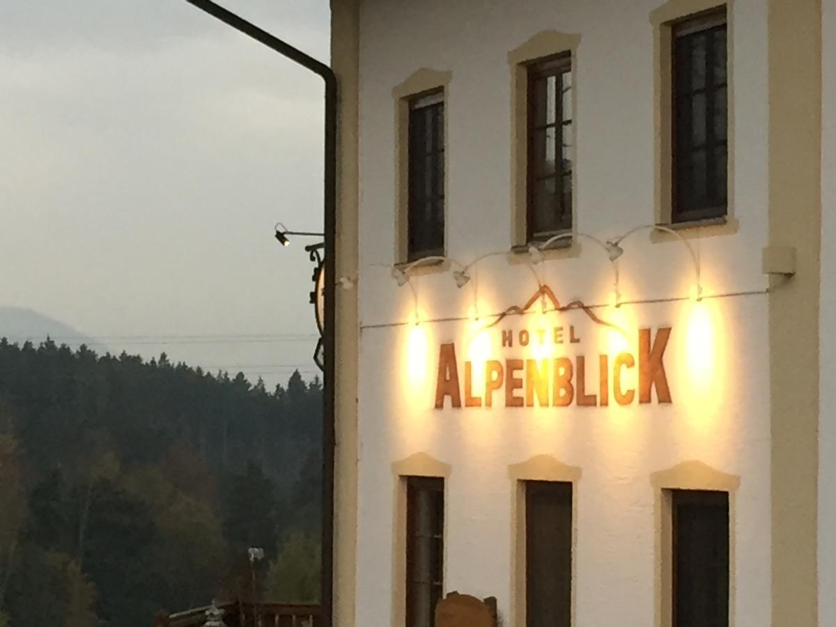 Hotel Alpenblick Riedering Extérieur photo