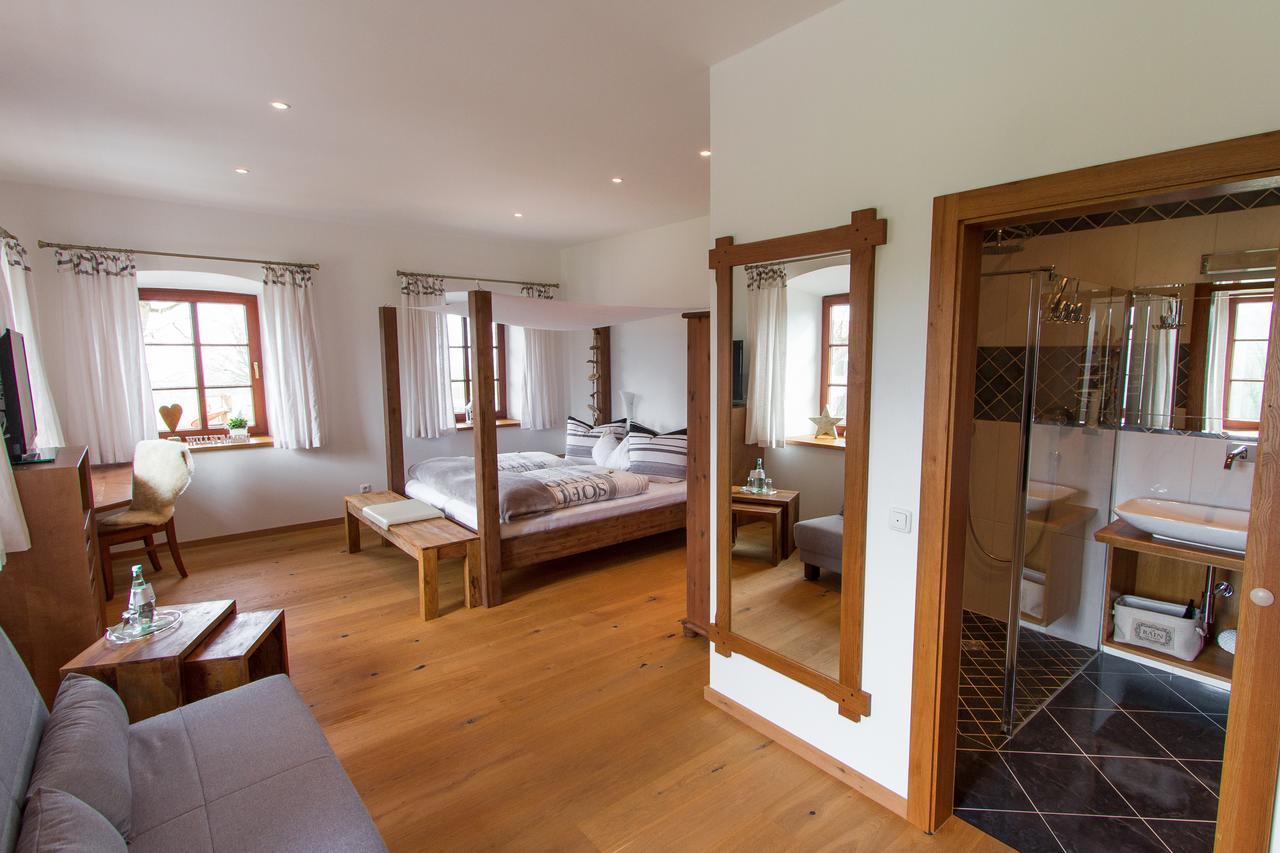 Hotel Alpenblick Riedering Extérieur photo
