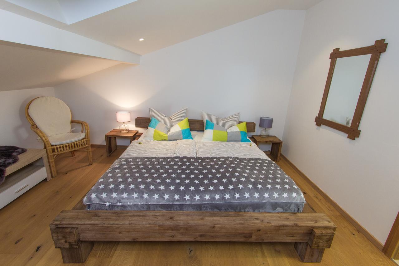 Hotel Alpenblick Riedering Extérieur photo